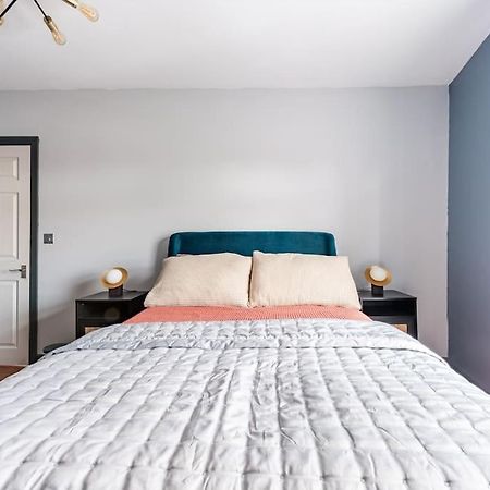Harbourside Haven - Stylish Retreat In Hotwell - Free Parking Apartment Бристол Екстериор снимка